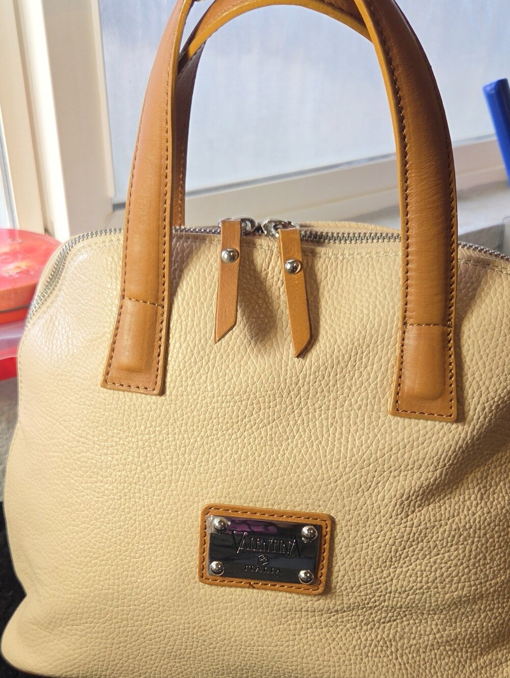 Valentina Cream & Tan Leather Tote Handbag EUC